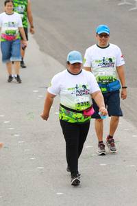 BIB: 2395
                            <button type="button" onclick="openModal(3560814)" class="btn btn-primary btn-sm float-right btn-popup" data-toggle="modal" data-target=".modal-high-quality">
                        <i class="fas fa-shopping-cart"></i> Add to Cart
                    </button>
                                            <button type="button" onclick="isThisMe(3560814, true)" class="btn btn-success btn-sm float-right btn-popup btn-isme hidden" data-toggle="tooltip" data-placement="bottom" title="นี่คือรูปของคุณใช่ไหม คลิกที่นี่เพื่อเอาเข้าอัลบั้ม">
                        <i class="fas fa-plus"></i> Add to album
                    </button>
                    <button type="button" onclick="isThisMe(3560814, false)" class="btn btn-warning btn-sm float-right btn-popup btn-isnotme hidden">
                        <i class="fas fa-ban"></i> Remove from album
                    </button>